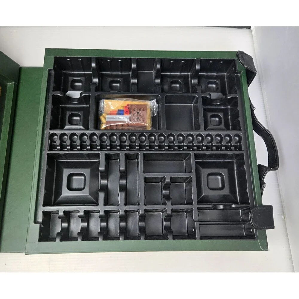 LEGO Games Heroica Ltd Edition Storage Case & Playmat Set #853358 NEW Open Box